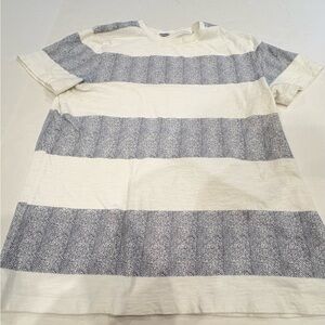 Old Navy Blue and White Striped Short Sleeve Tee